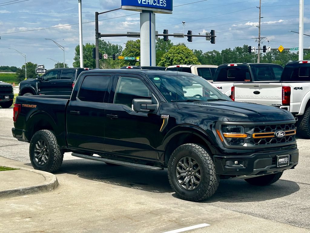 Certified 2025 Ford F150 Tremor AWD/4WD image 7