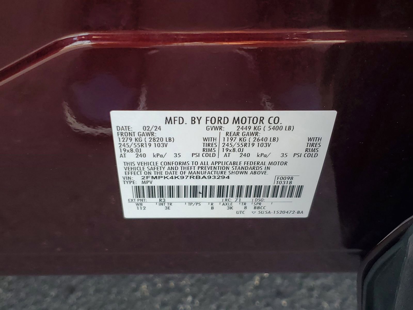 Certified 2024 Ford Edge Titanium image 31