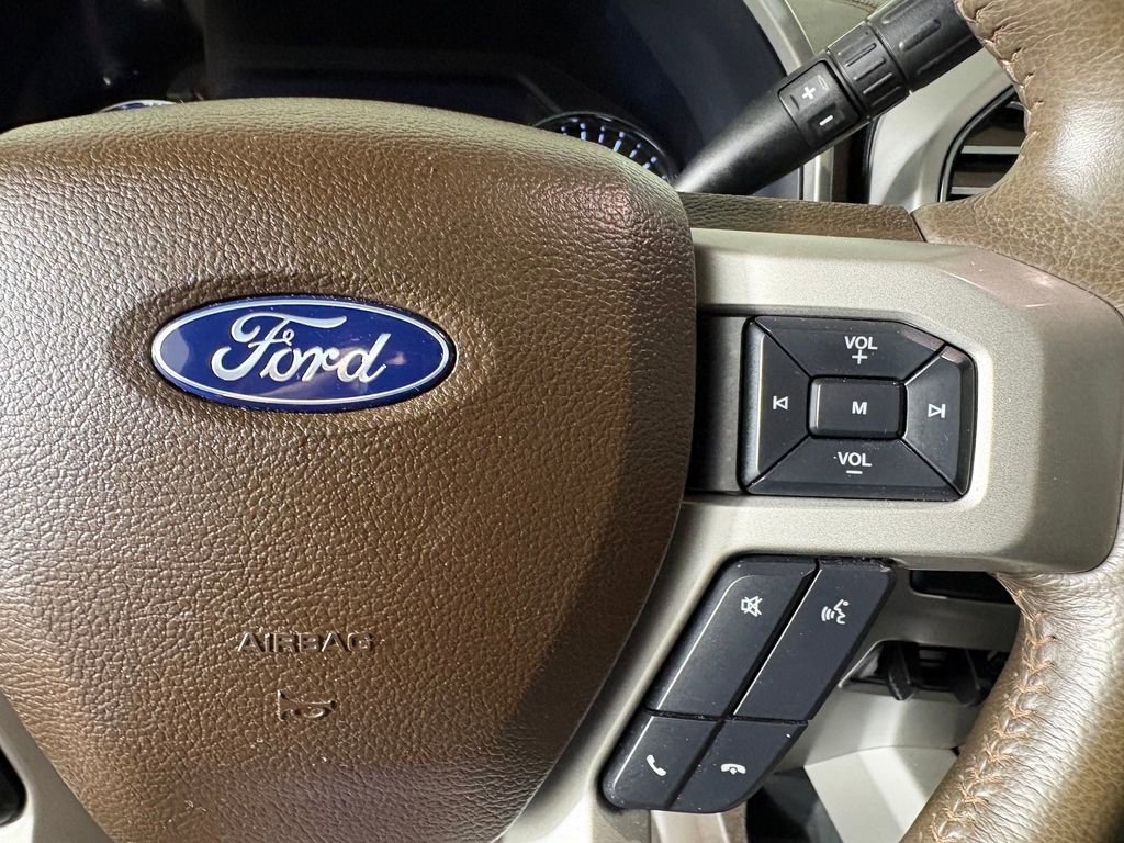 Certified 2019 Ford F250 King Ranch w/ King Ranch Ultimate Package AWD/4WD image 22
