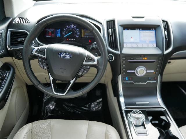 Certified 2019 Ford Edge Titanium w/ Equipment Group 301A AWD/4WD image 16