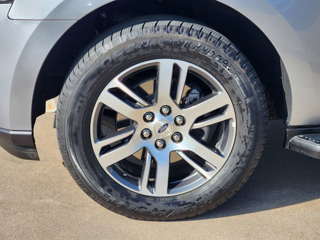 Certified 2024 Ford Expedition Limited image 10