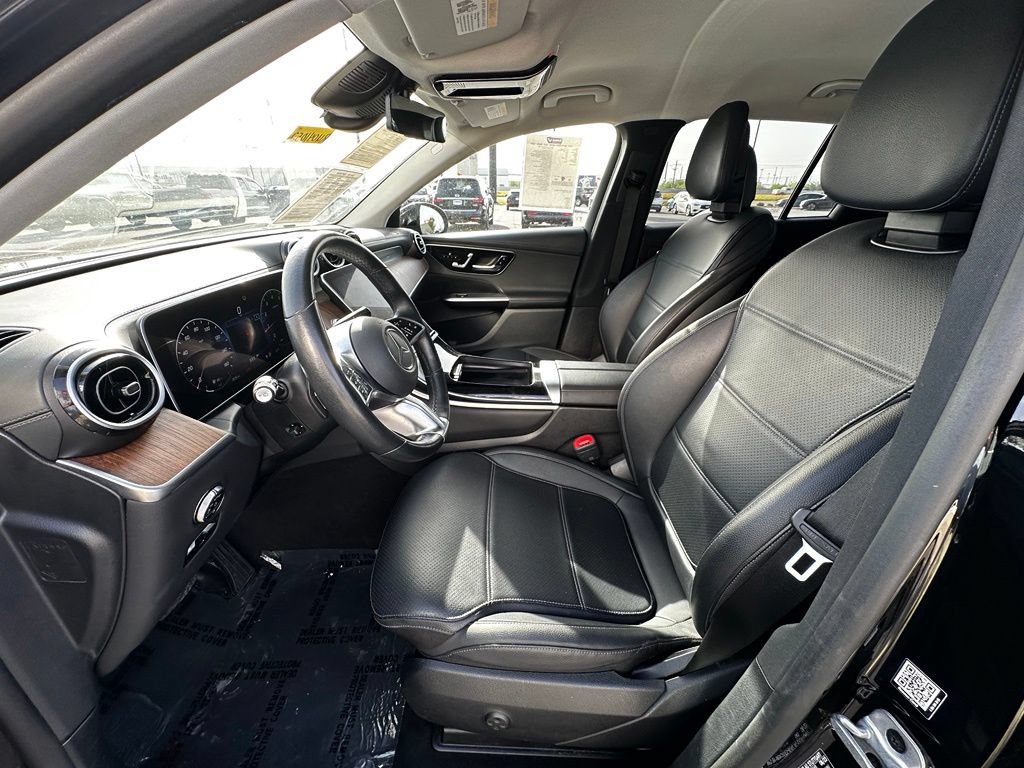 Used 2024 Mercedes-Benz GLC 300 image 15