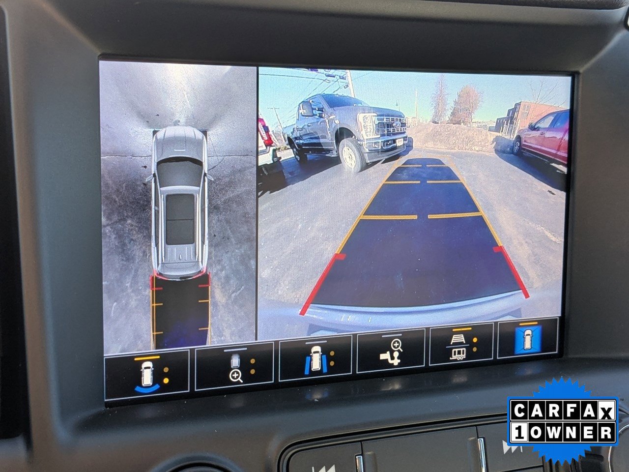 Used 2022 GMC Terrain SLT w/ Infotainment Package II image 26