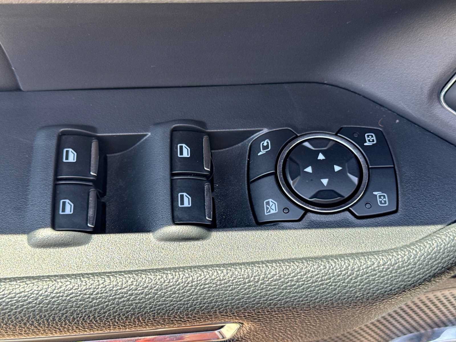 Certified 2024 Ford Expedition Limited AWD/4WD image 16