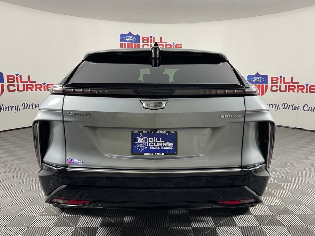 Used 2024 Cadillac Lyriq Luxury AWD/4WD image 4