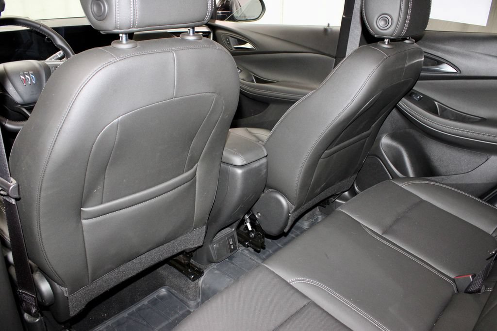 Used 2024 Buick Encore GX Sport Touring w/ Advanced Technology Package AWD/4WD image 20