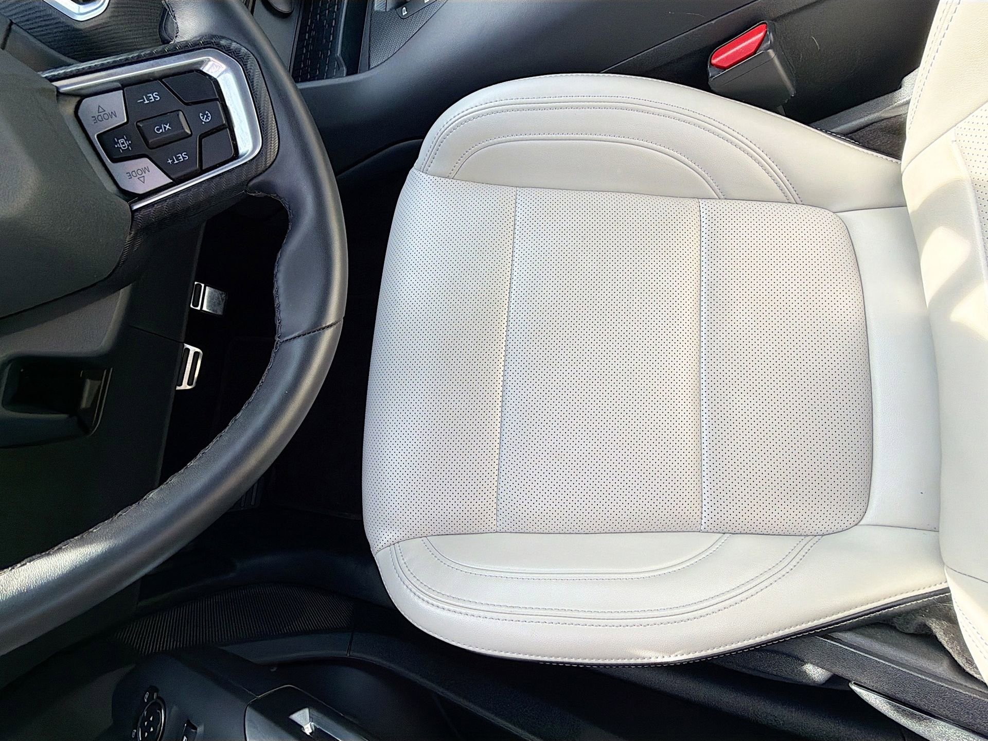 Certified 2024 Ford Mustang Premium RWD image 19