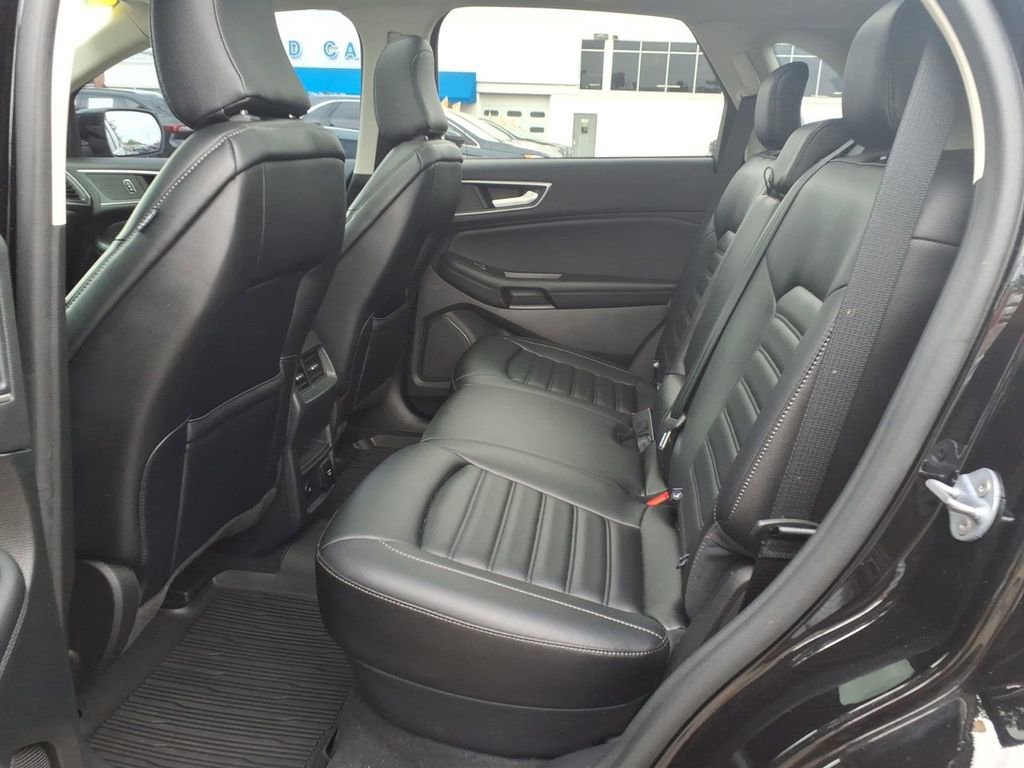 Certified 2023 Ford Edge SEL w/ Convenience Package AWD/4WD image 11