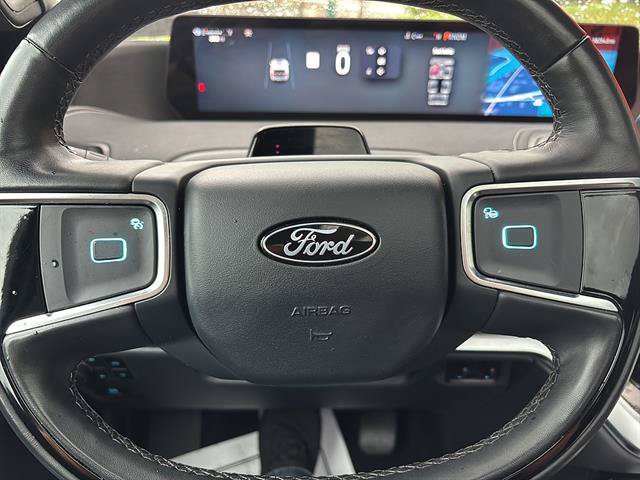 Certified 2025 Ford Expedition Max Platinum w/ Stealth Appearance Package AWD/4WD image 25