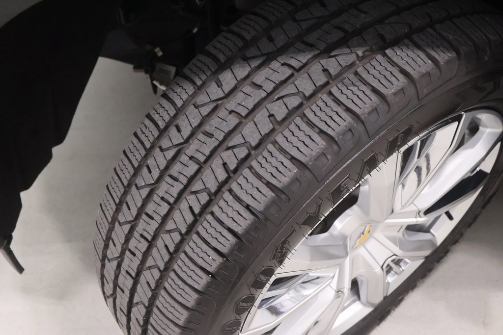 Used 2022 Chevrolet Silverado 1500 High Country w/ High Country Premium Package image 45