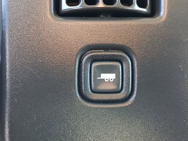 Used 2019 Chevrolet Express 3500 LT w/ LT Preferred Equipment Group RWD image 16