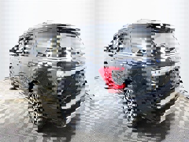 Certified 2021 Ford Expedition Platinum image 5