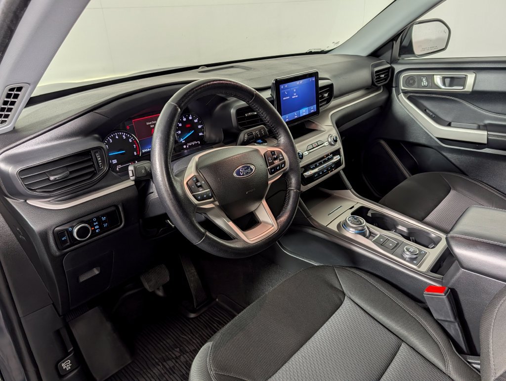 Certified 2023 Ford Explorer XLT AWD/4WD image 23