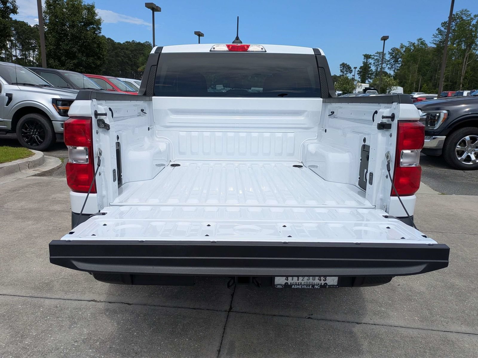 Certified 2026 Ford Maverick XLT w/ XLT Luxury Package AWD/4WD image 5