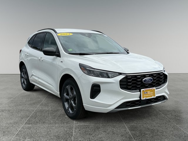 Certified 2023 Ford Escape ST-Line w/ Tech Pack #1 AWD/4WD image 8