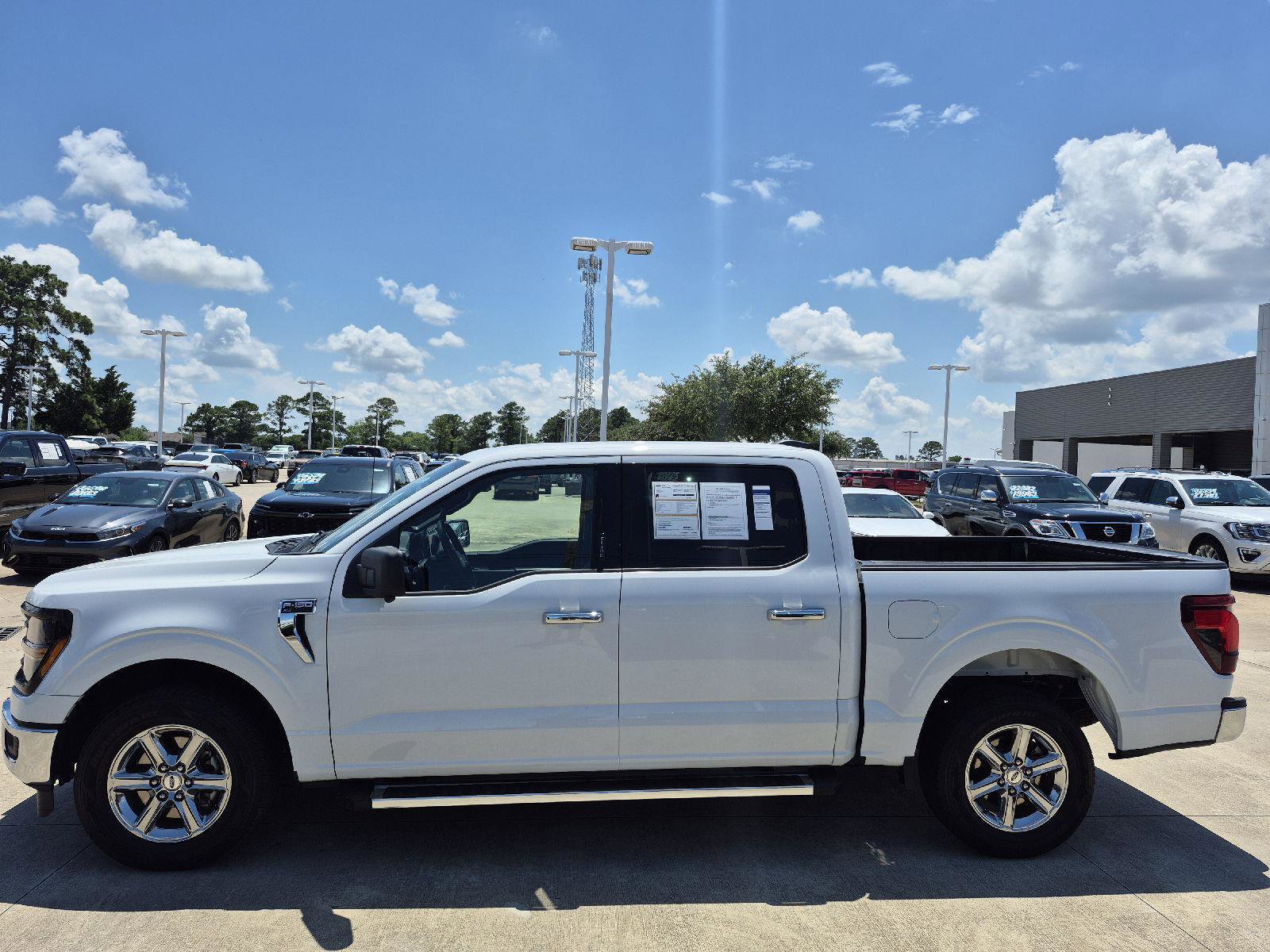 Certified 2024 Ford F150 XLT w/ Mobile Office Package RWD image 16