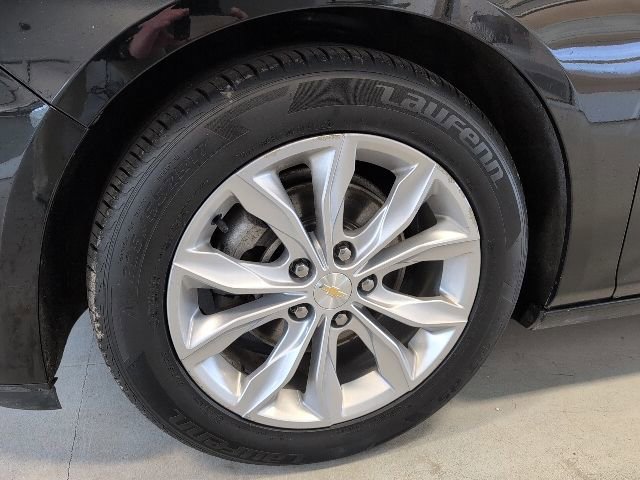 Used 2022 Chevrolet Malibu LT FWD image 9