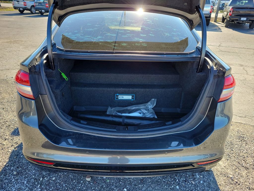 Certified 2018 Ford Fusion Energi Titanium image 10