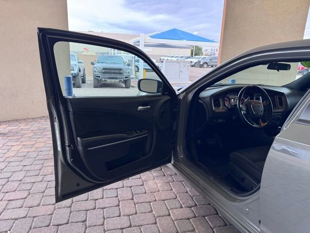 Used 2023 Dodge Charger SXT image 10