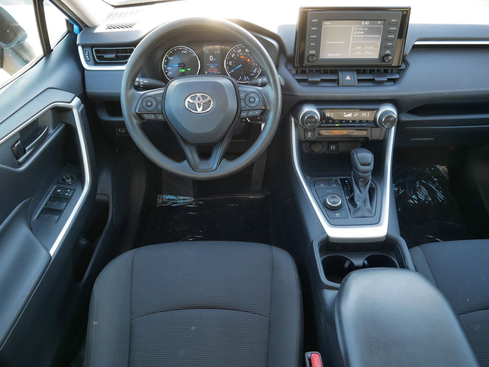 Used 2019 Toyota RAV4 LE w/ Carpet Mat Package AWD/4WD image 19
