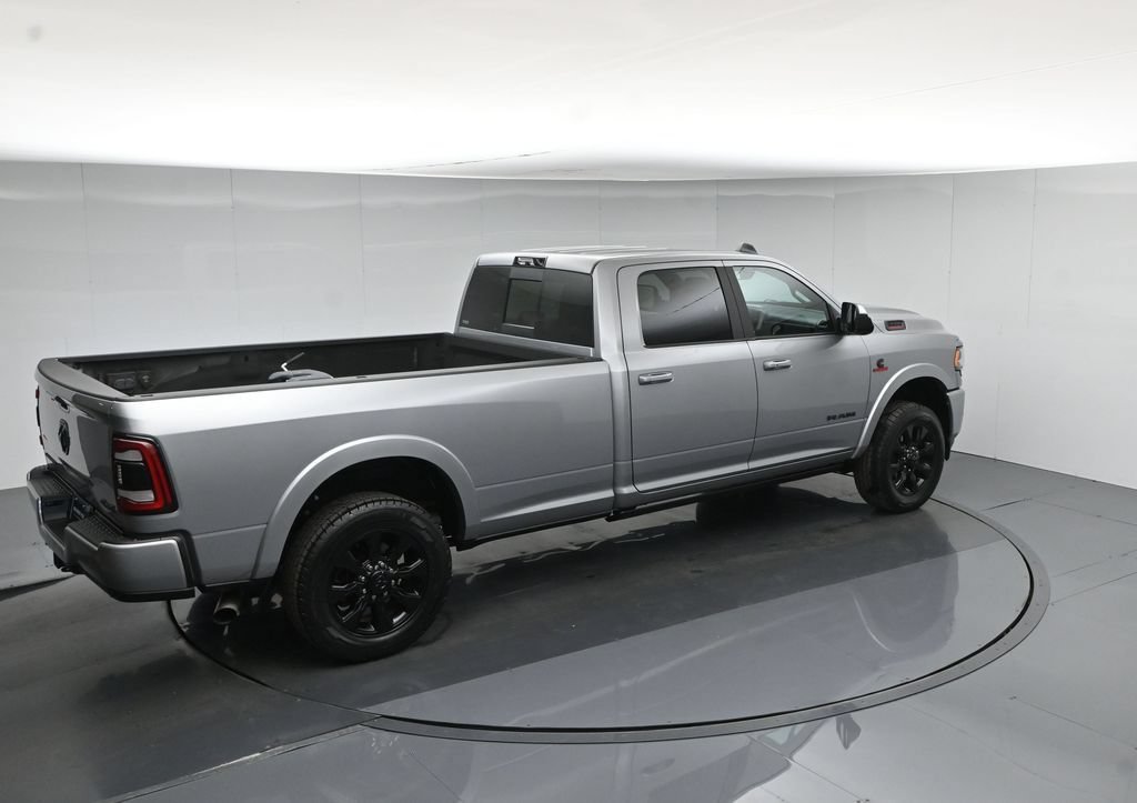 Used 2022 RAM 3500 Limited w/ Night Edition AWD/4WD image 45