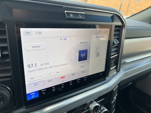 Certified 2025 Ford F350 Platinum w/ FX4 Off-Road Package image 15