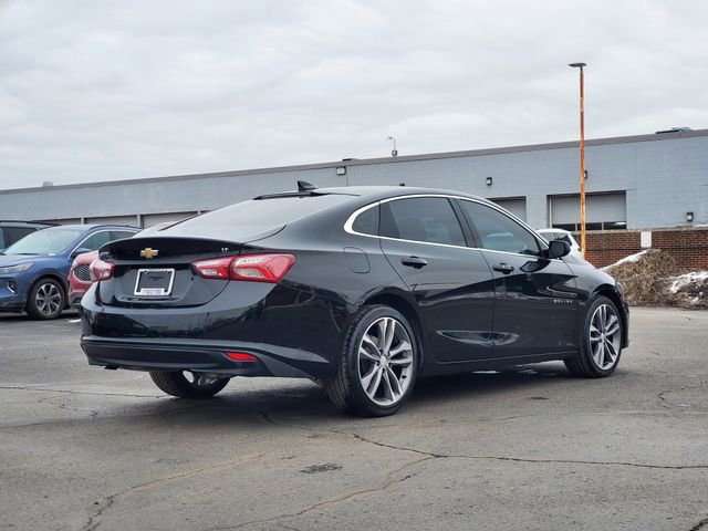 Used 2022 Chevrolet Malibu LT image 3