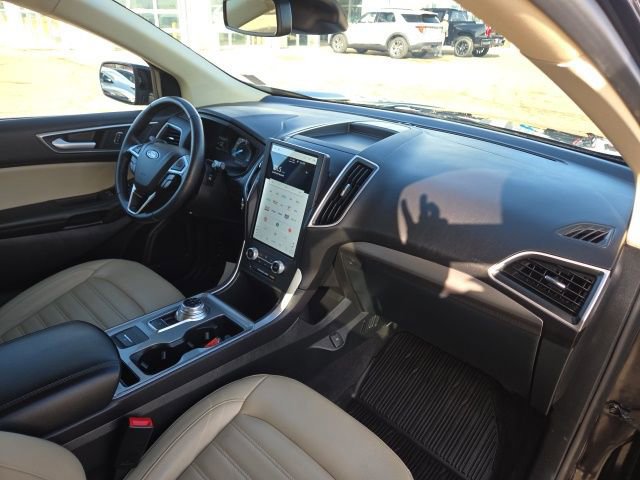Certified 2024 Ford Edge SEL image 32