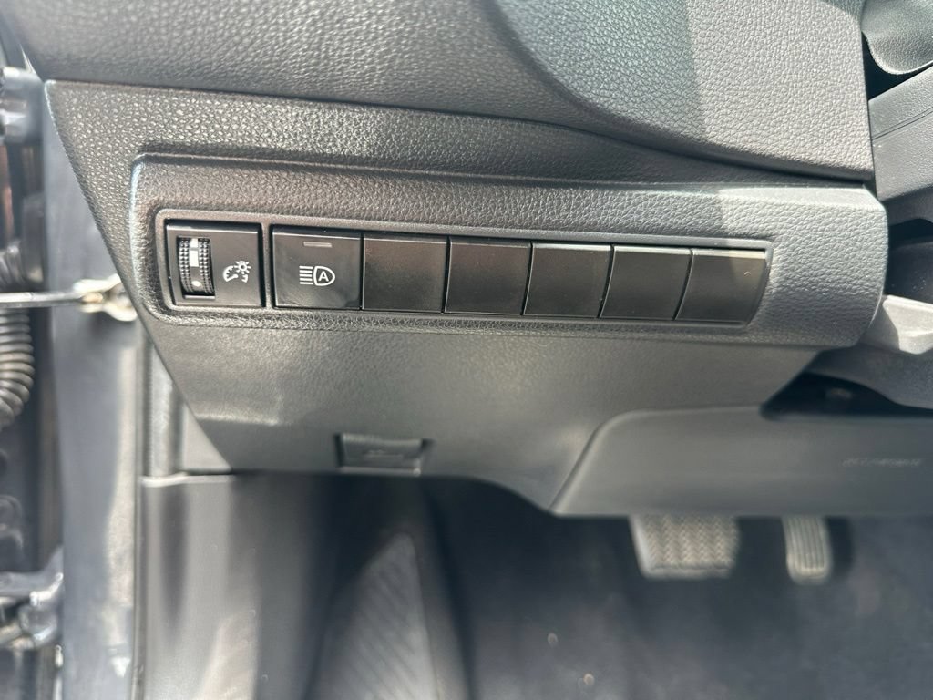 Used 2024 Toyota Corolla LE FWD image 26