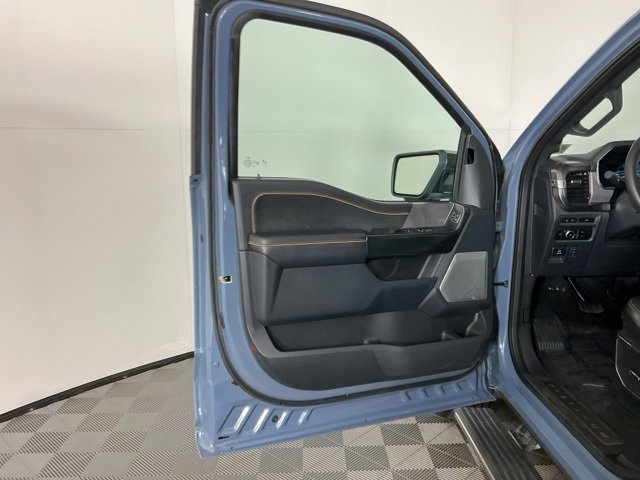 Certified 2023 Ford F150 Platinum w/ Equipment Group 701A High image 16