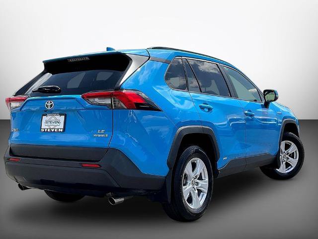 Used 2019 Toyota RAV4 LE w/ Carpet Mat Package AWD/4WD image 6