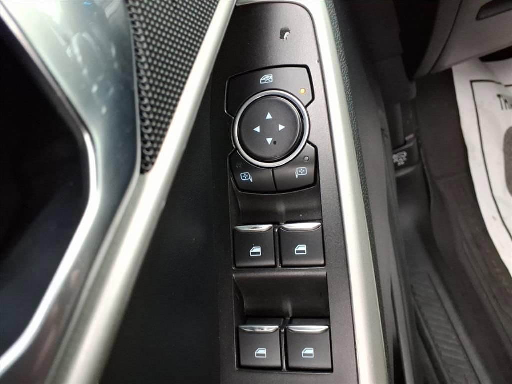 Certified 2022 Ford Explorer XLT w/ Equipment Group 202A image 17