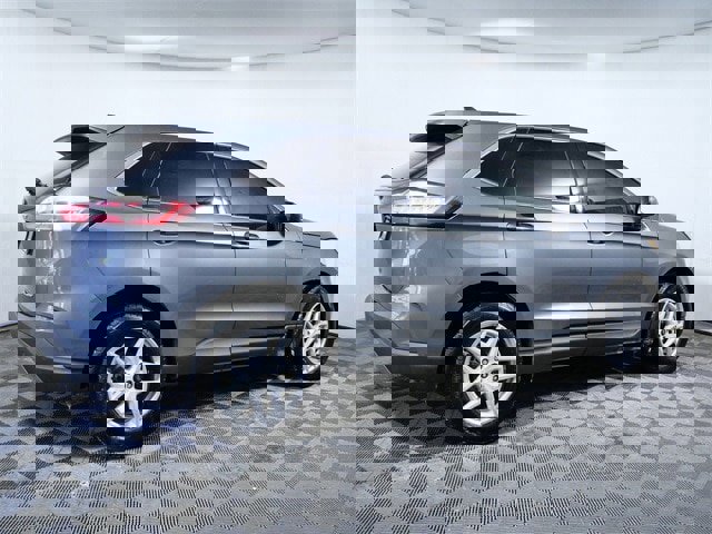 Certified 2024 Ford Edge SEL w/ Convenience Package image 4