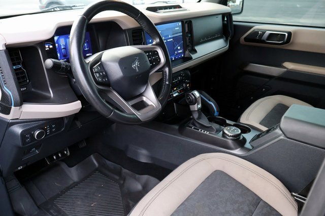 Certified 2021 Ford Bronco Wildtrak image 3