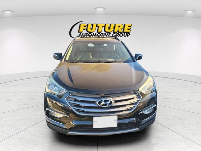 Used 2017 Hyundai Santa Fe Sport FWD image 2