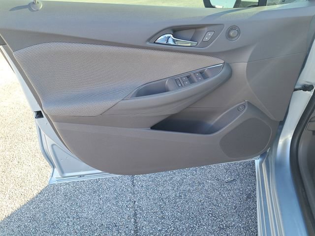 Used 2017 Chevrolet Cruze LT w/ Convenience Package image 23