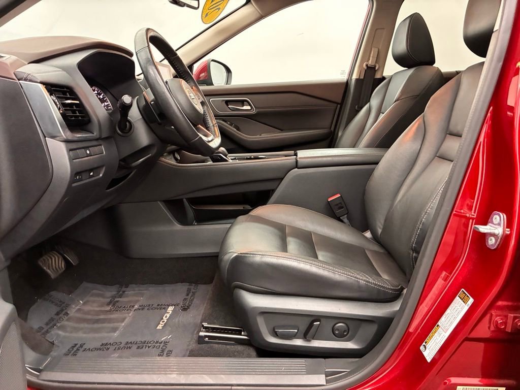 Used 2021 Nissan Rogue SL image 19