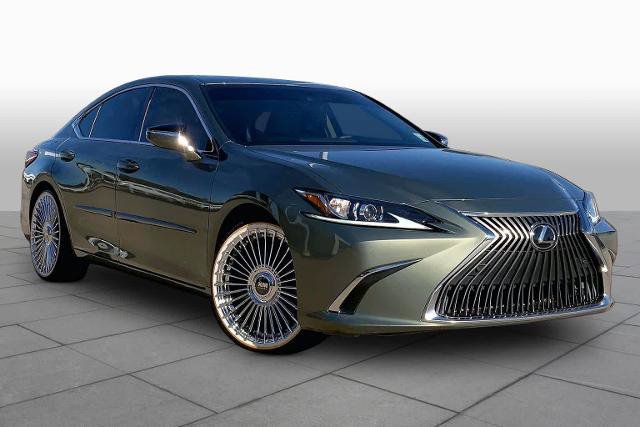 Used 2019 Lexus ES 350 w/ Premium Package FWD image 3
