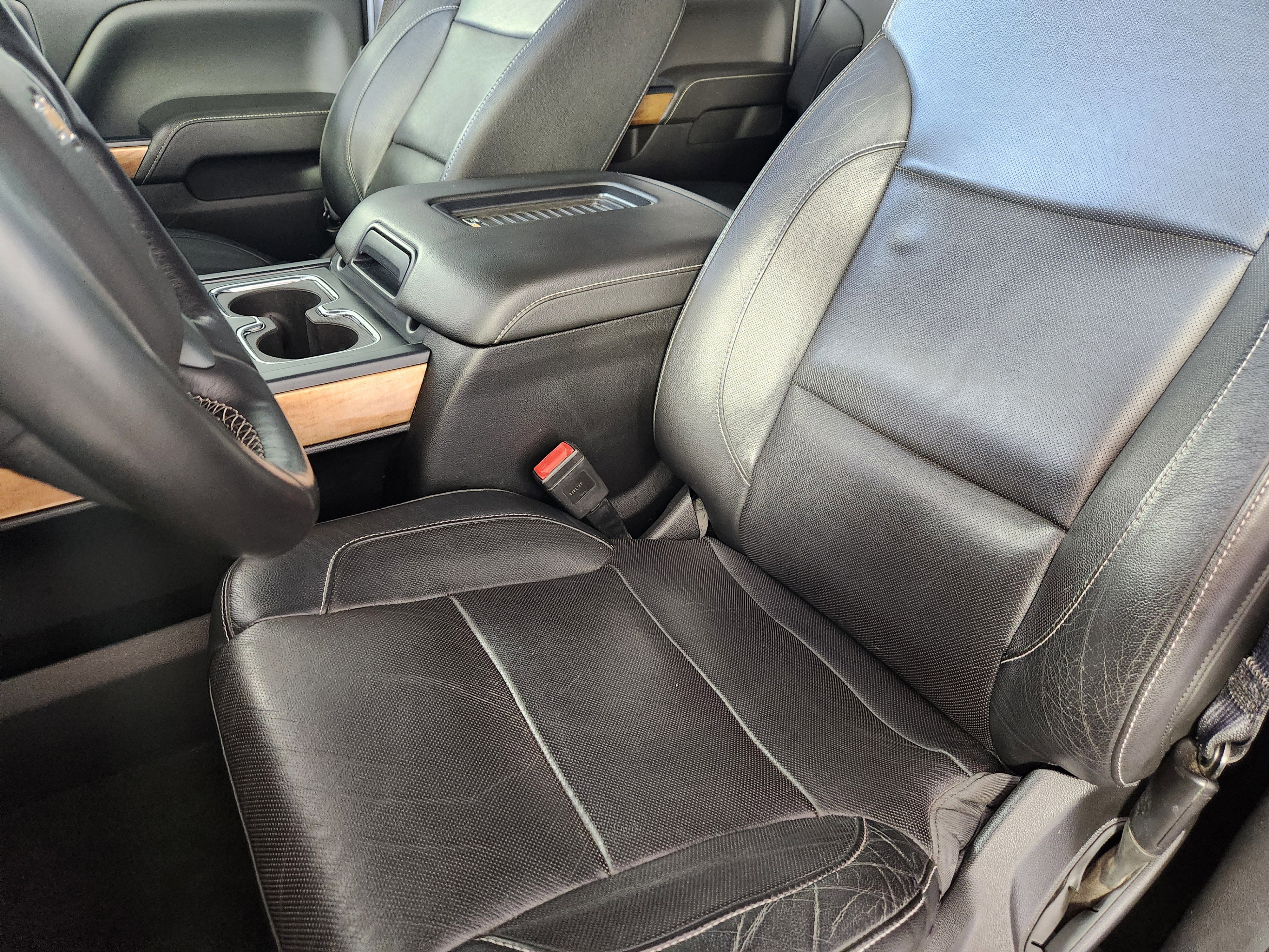 Used 2018 Chevrolet Silverado 1500 LTZ w/ Sport Package image 10