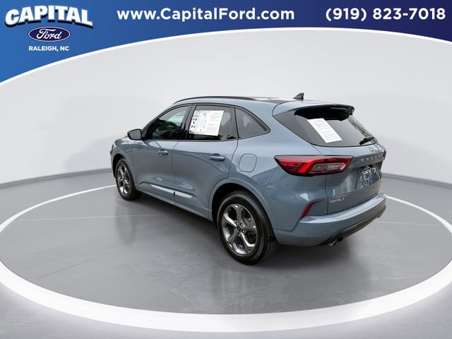 Certified 2023 Ford Escape ST-Line w/ Tech Pack #1 image 6