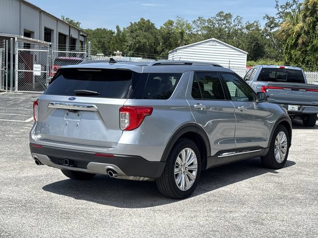 Certified 2024 Ford Explorer Limited w/ Limited Technology Package RWD image 7
