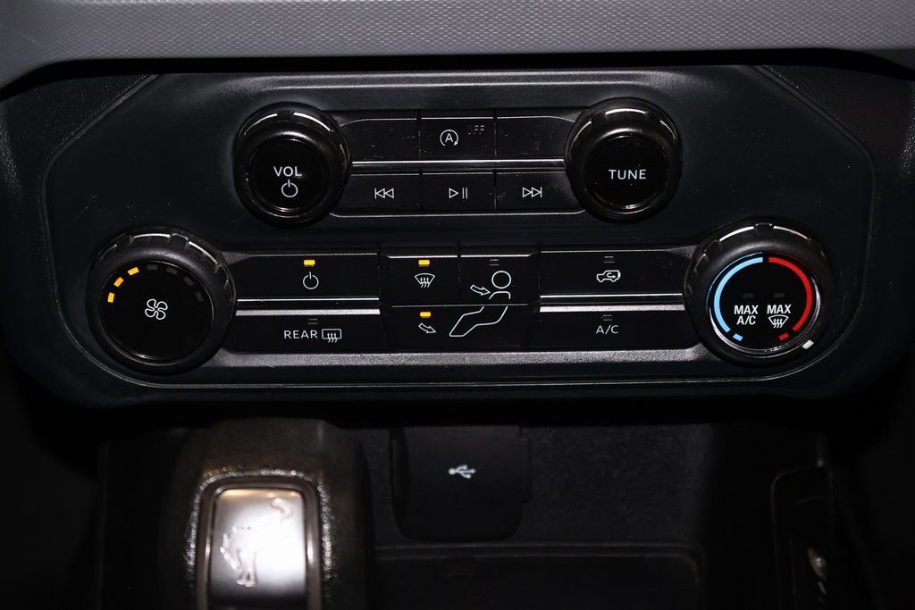 Certified 2022 Ford Bronco Base image 36