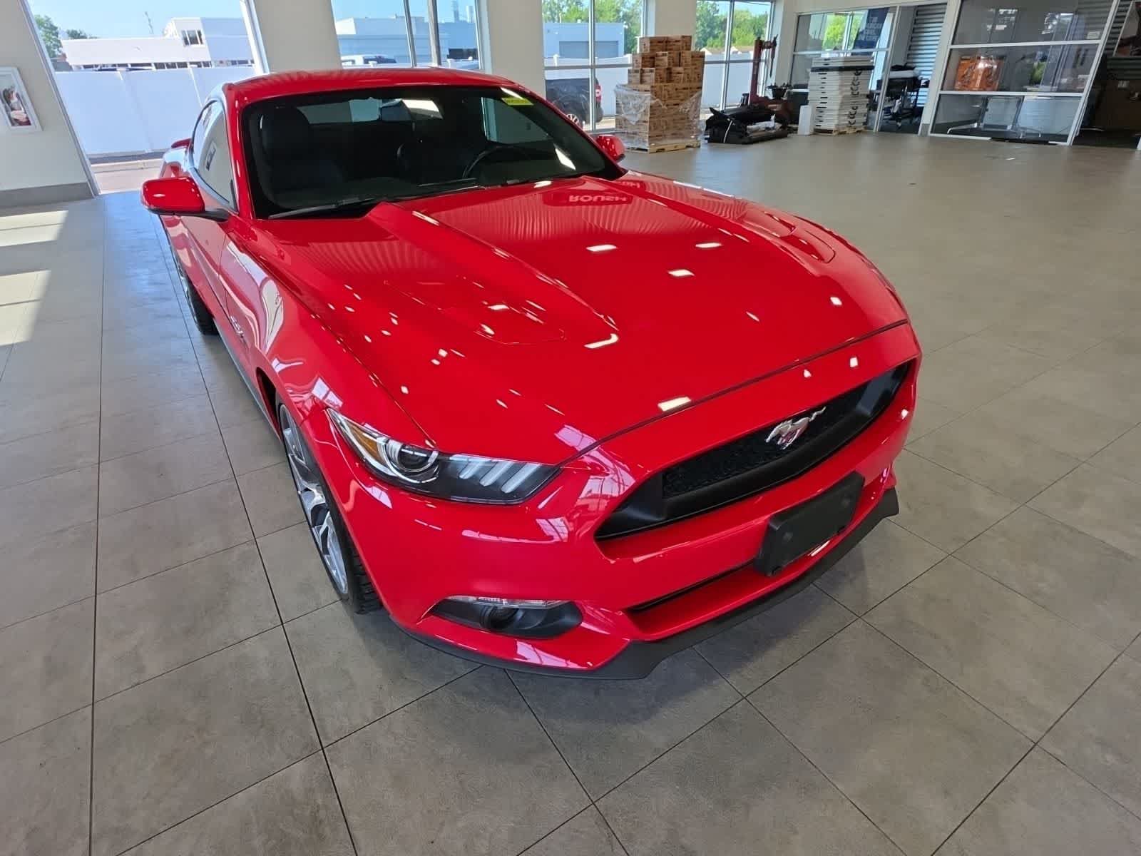 Certified 2017 Ford Mustang GT Premium RWD image 4
