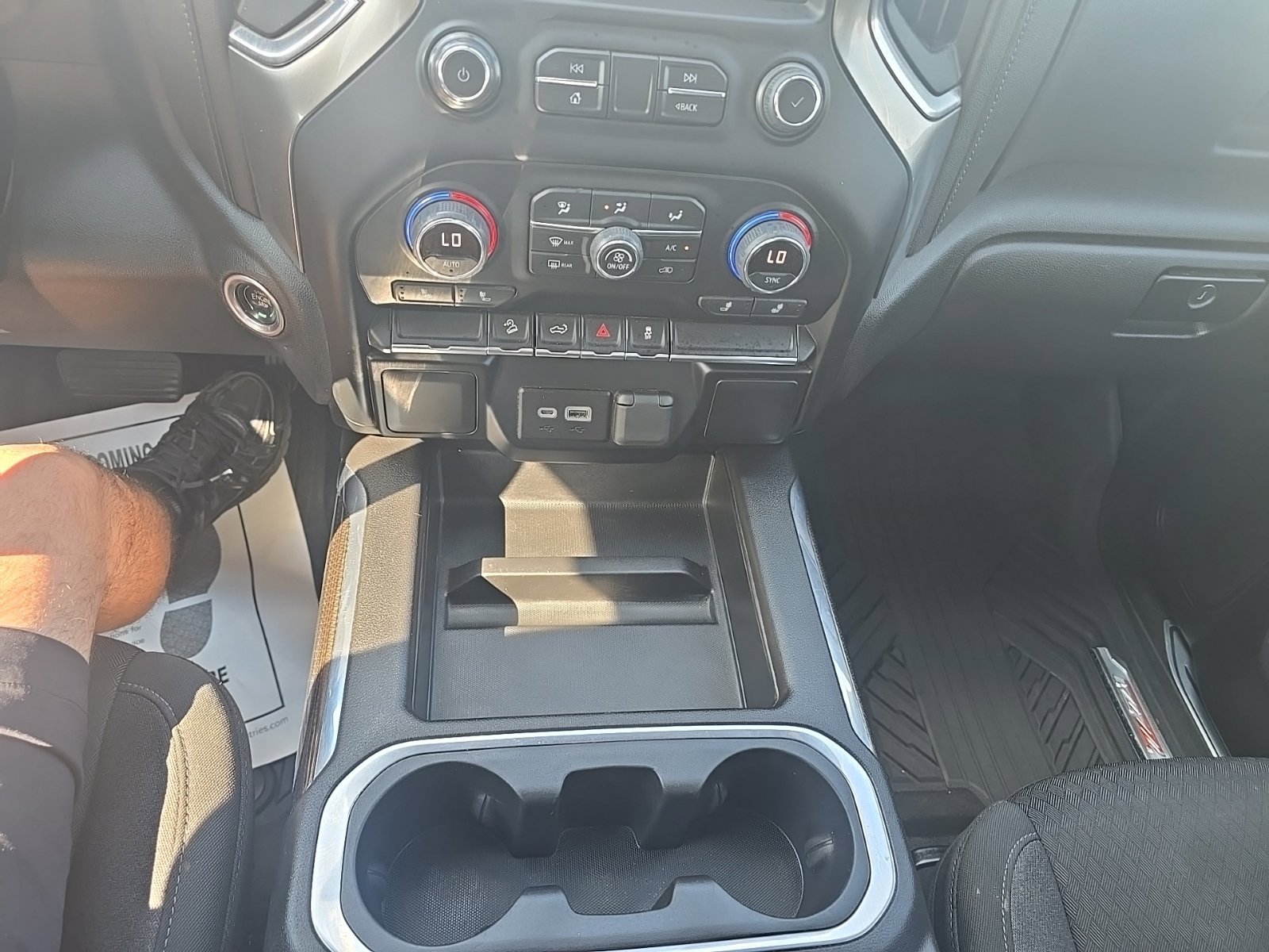 Used 2022 Chevrolet Silverado 1500 LT Trail Boss AWD/4WD image 18