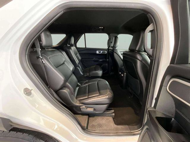 Certified 2020 Ford Explorer XLT w/ Equipment Group 202A AWD/4WD image 23