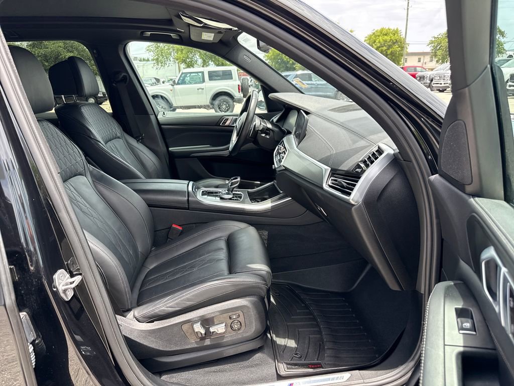 Used 2022 BMW X5 sDrive40i w/ M Sport Package RWD image 27