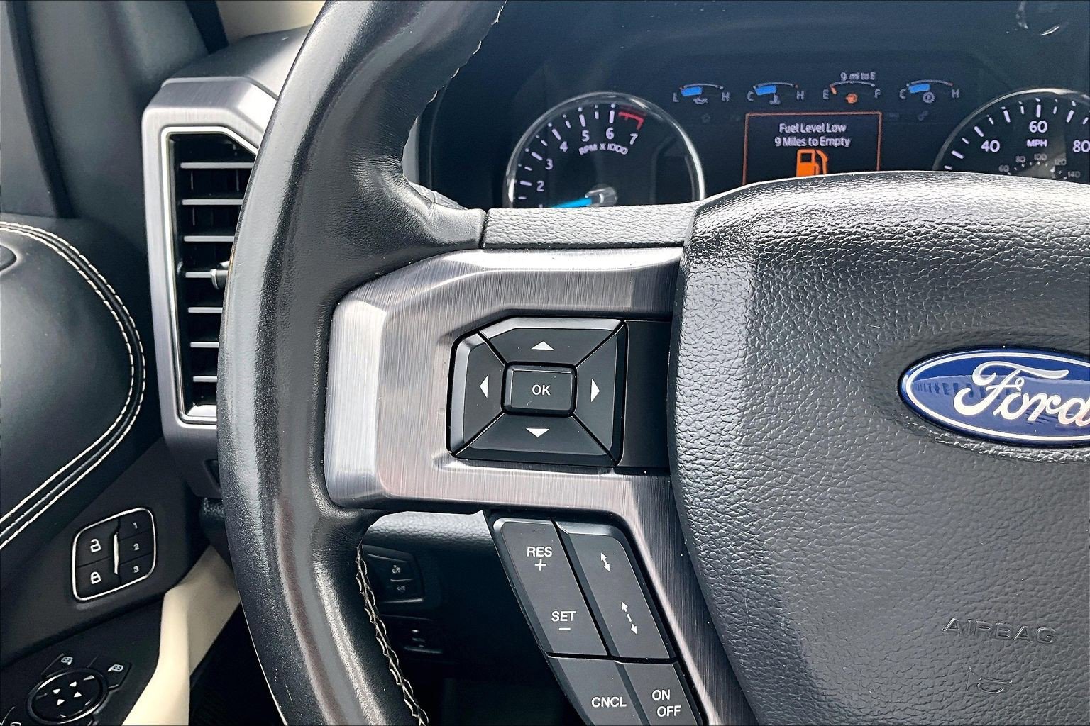 Certified 2020 Ford Expedition Platinum AWD/4WD image 18