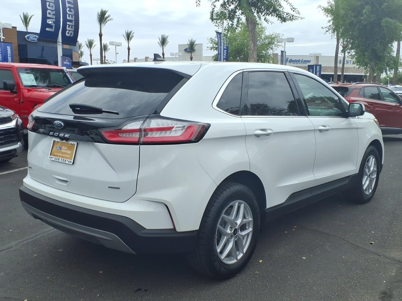 Certified 2023 Ford Edge SEL w/ Convenience Package AWD/4WD image 4