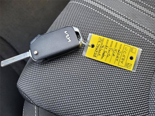Used 2024 Kia Forte Sedan FWD image 19