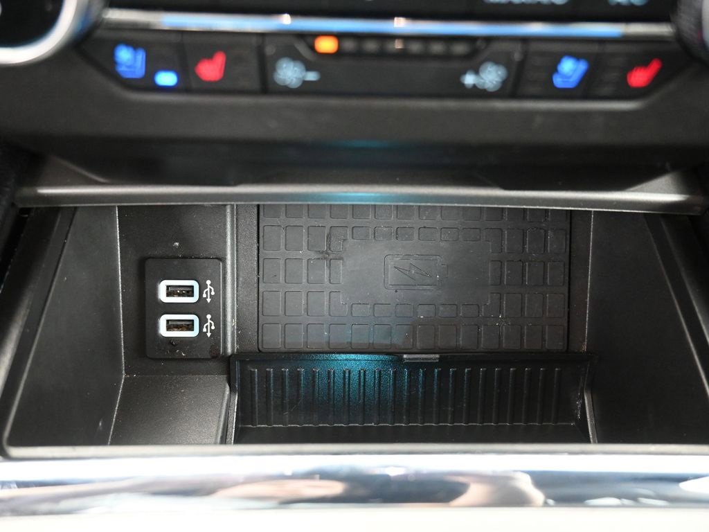 Certified 2019 Ford Expedition XLT w/ Equipment Group 202A image 29